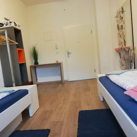 Enjoy Your With Dkn - Mon-sun - Late Night Check-in - Multilanguage - Near Railway Station - Witamy Serdecznie Apartment Leipzig