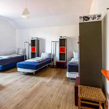 Enjoy Your With Dkn - Mon-sun - Late Night Check-in - Multilanguage - Near Railway Station - Witamy Serdecznie Apartment
